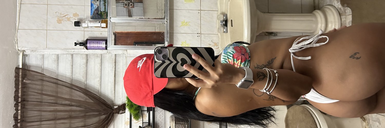 nmarrrie_'s profile banner image