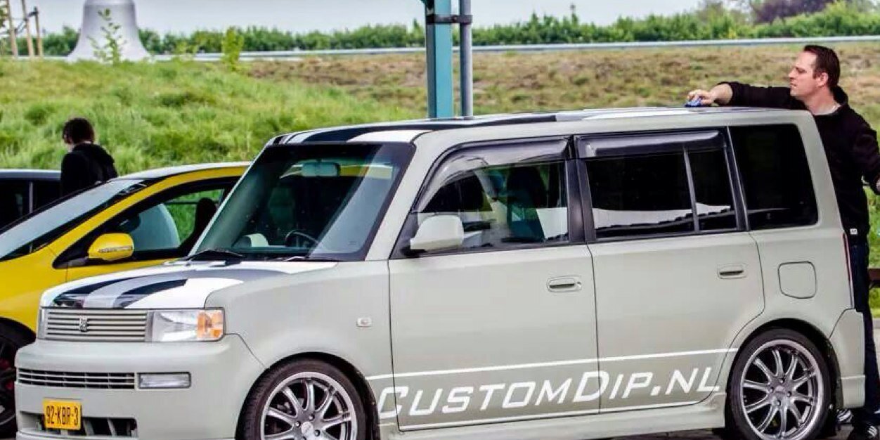 CustomDip's profile banner image