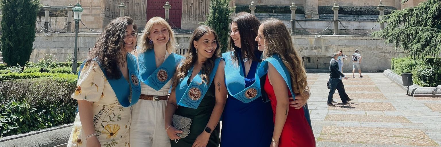 aroa_aroafrate's profile banner image