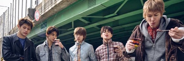 callystaa #REDGREEN banner