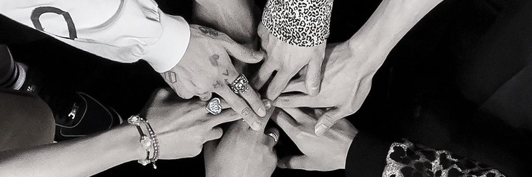 __intobangtan's profile banner image