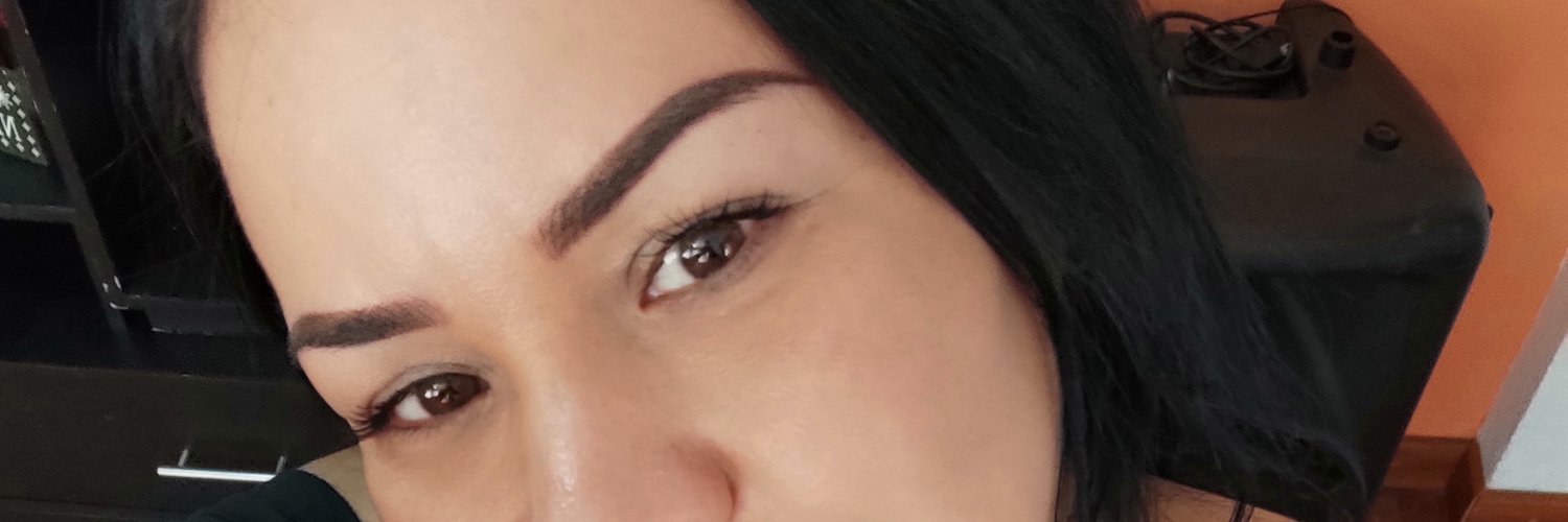 yeisikam's profile banner image