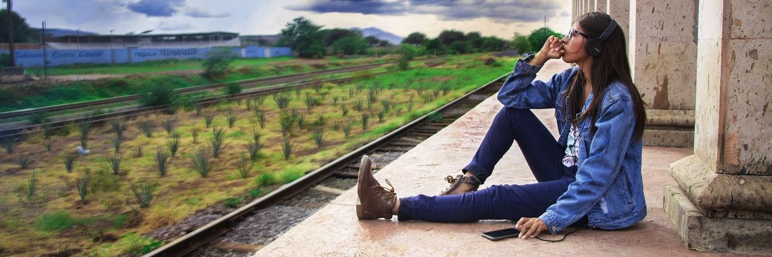 ELIZABETHGar13's profile banner image
