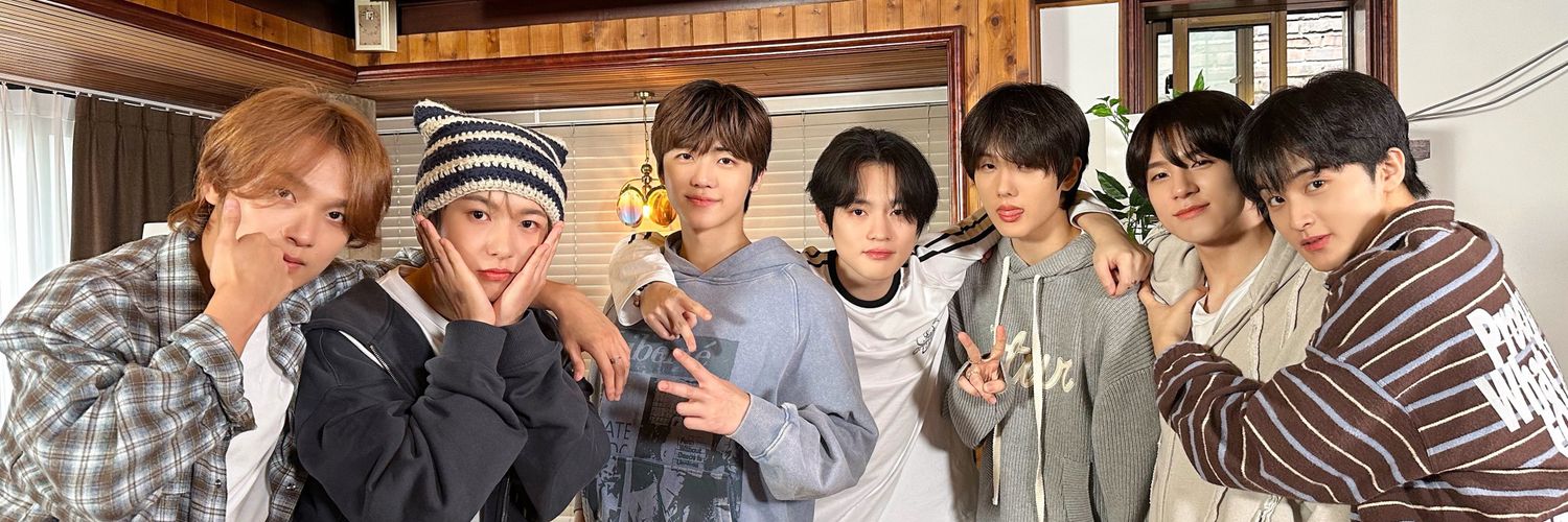 chennjiee's profile banner image