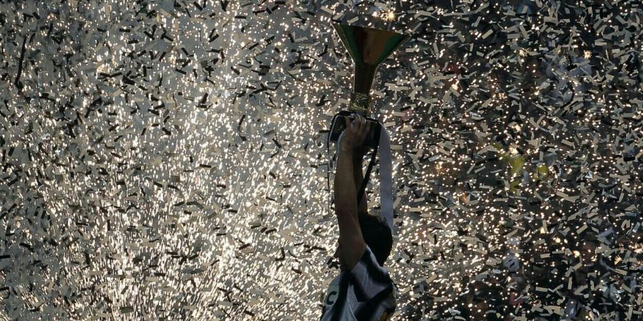 aydfarid's profile banner image