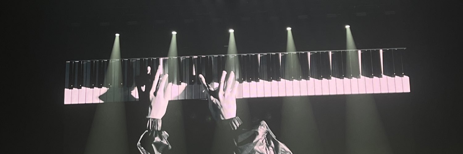 FlowerTeiw's profile banner image