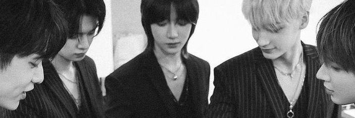 TXT MAY 09 COMEBACK ✘ banner