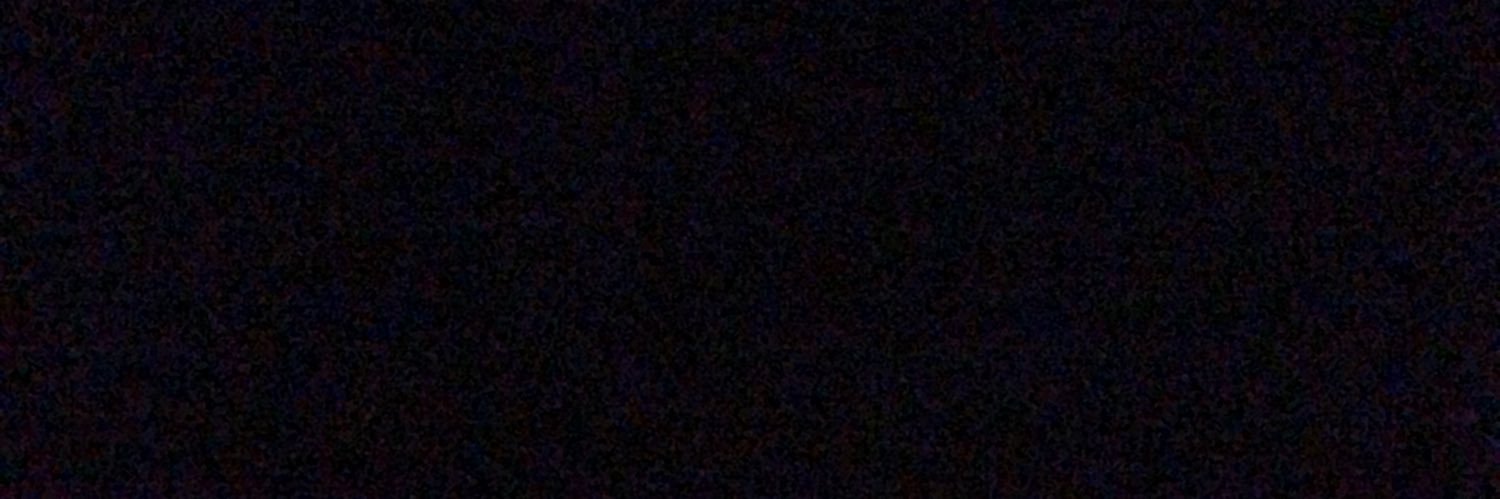 Y banner