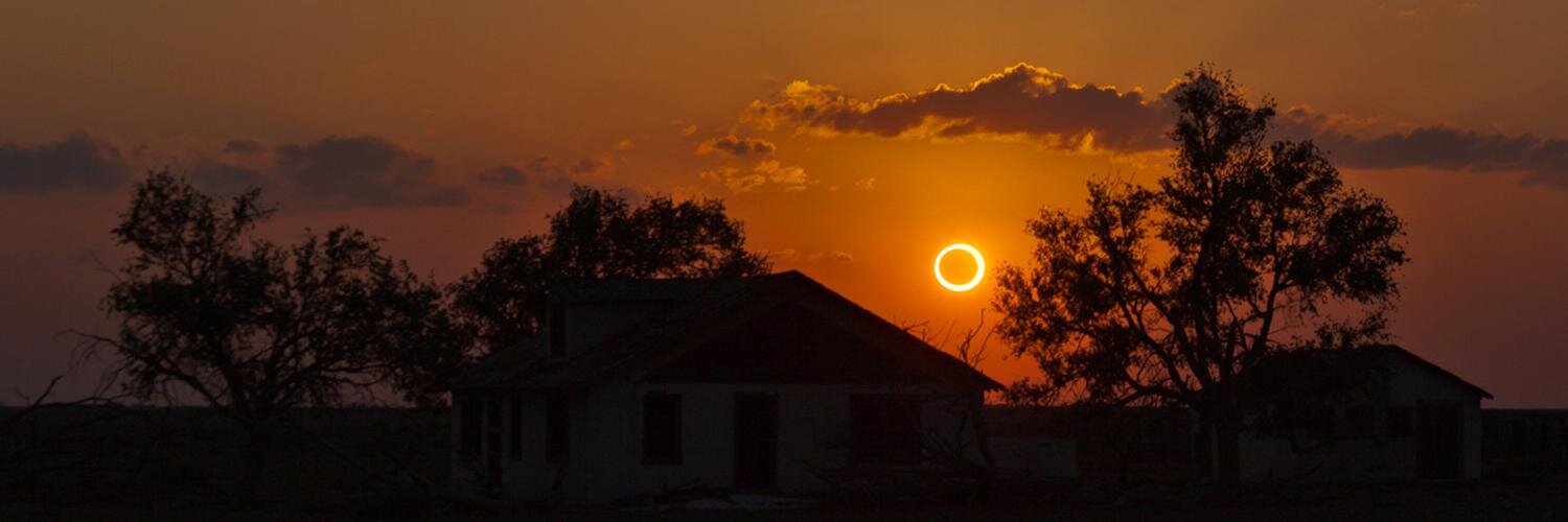 K̨͜҉̶ȩ̴̧͏v̵̧͝i̵҉͢ǹ̸̨̕ B̵͢҉̸̧ą̵͟͜͞i̶̢҉͘͢r̵d̴͝  banner