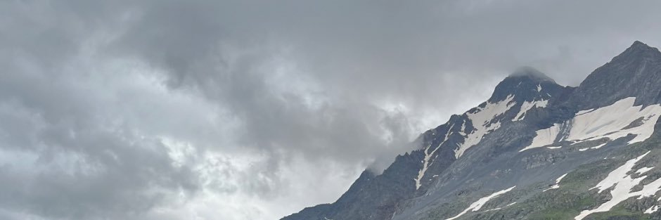 arosh_20a's profile banner image