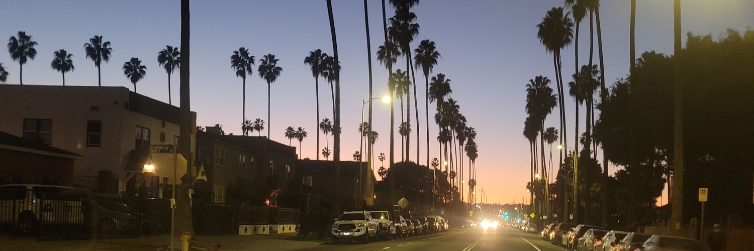 🤷🏾‍♀️♑🐐😷😈🥳🥰💜💋 banner