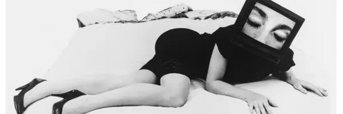 Sarah Hromack banner