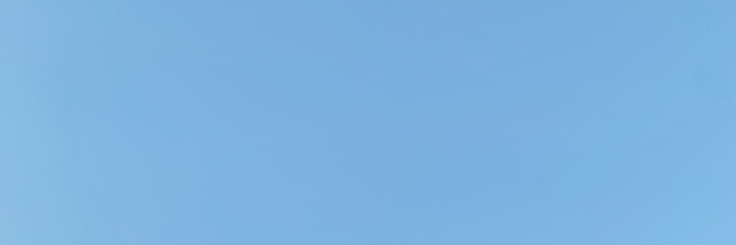 izadaroci's profile banner image