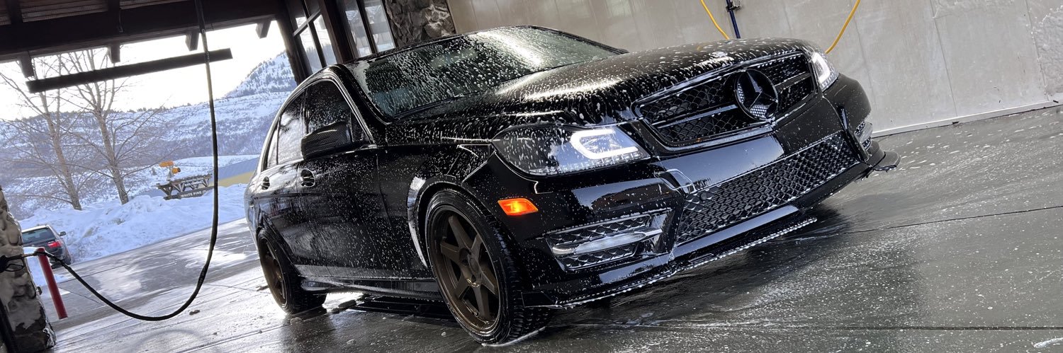 randomuser1000 banner