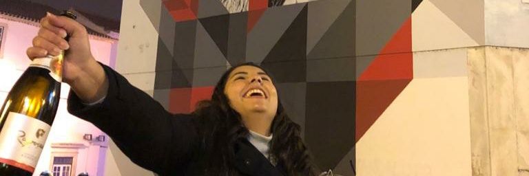 lararibeiiro's profile banner image