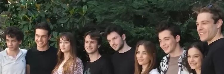 fayiqaa🪻 banner