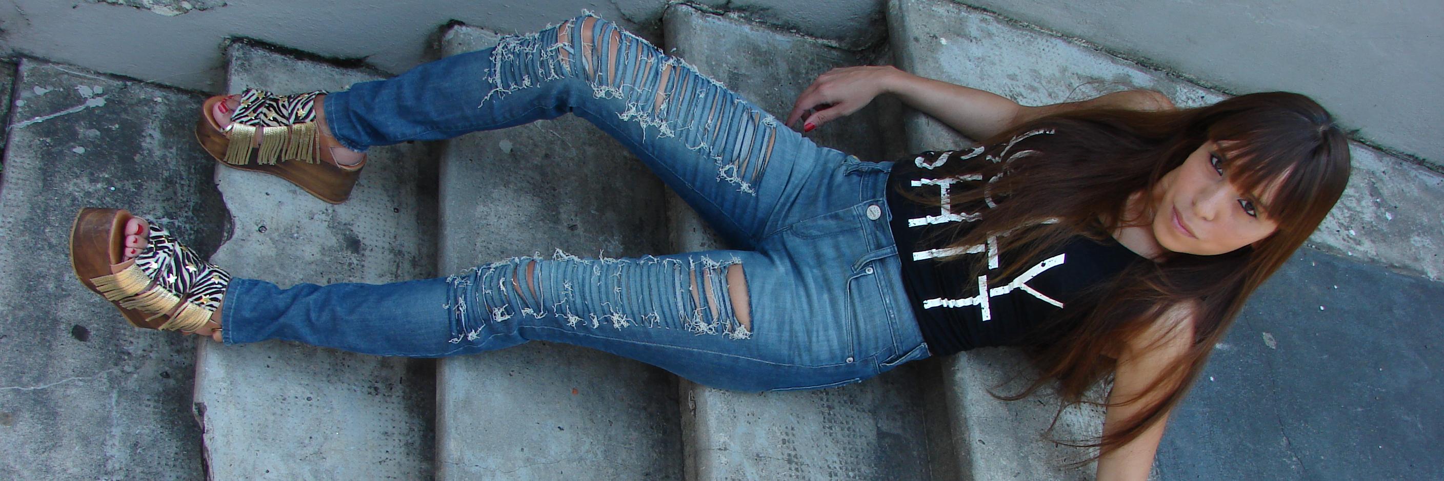 karynfernandez's profile banner image