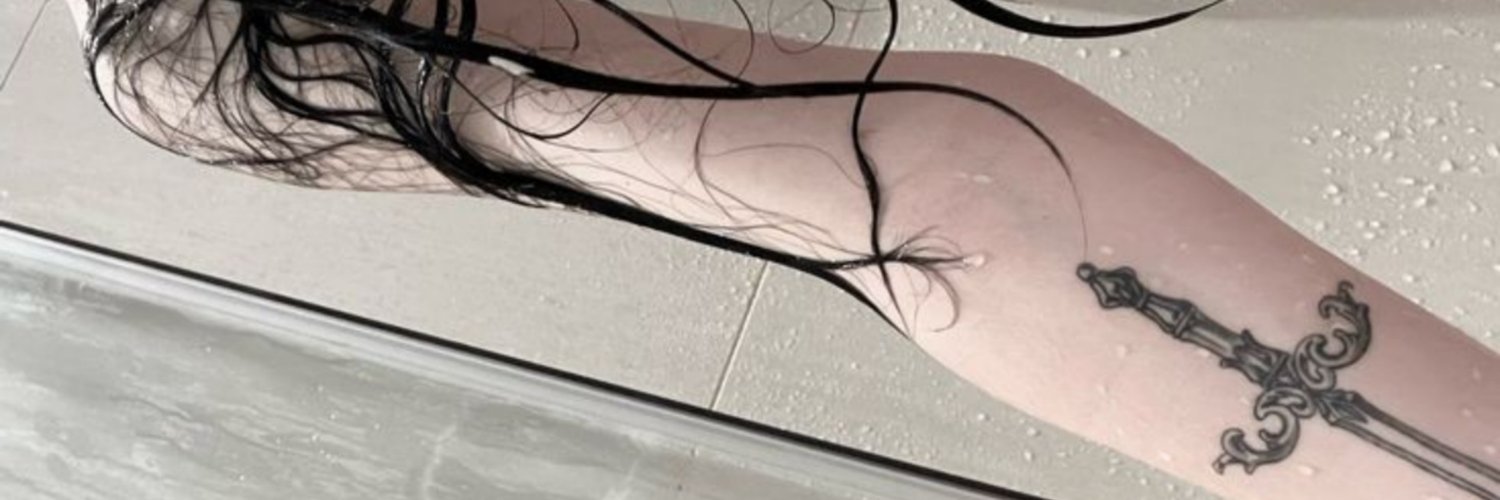 blutvenes's profile banner image