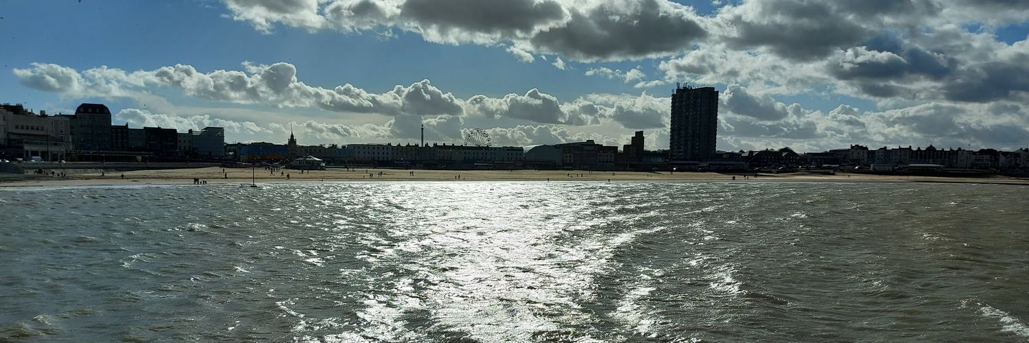 _LucyCWebb's profile banner image