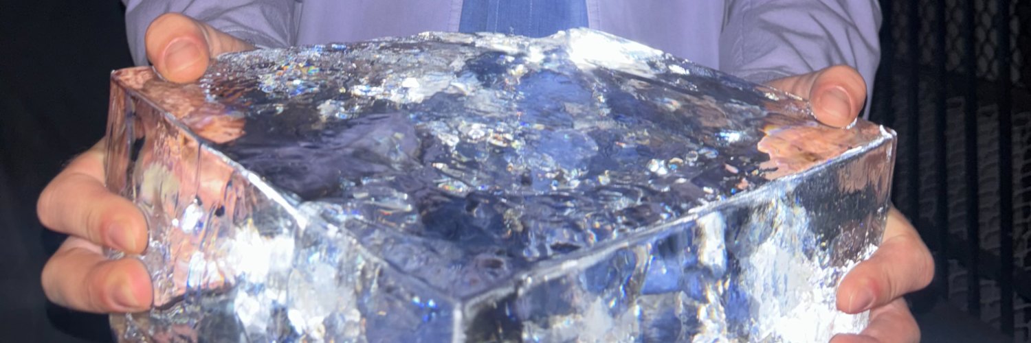 4u9ustt's profile banner image