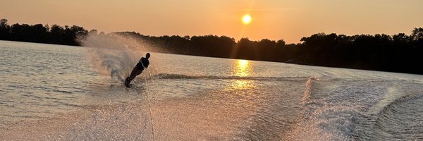 m_e_doria Profile Banner