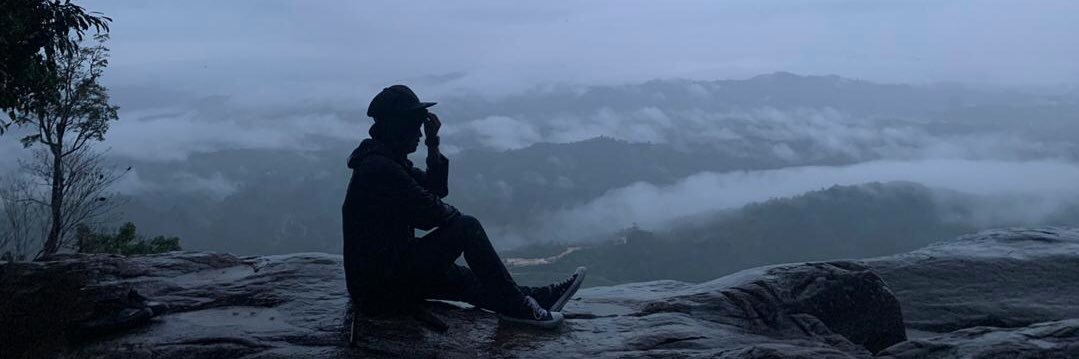 𝓶𝓸𝓸𝓷🌙 banner