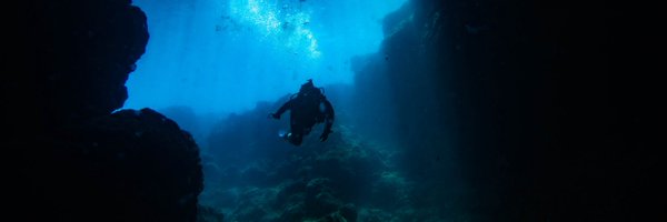 4Na07o Profile Banner