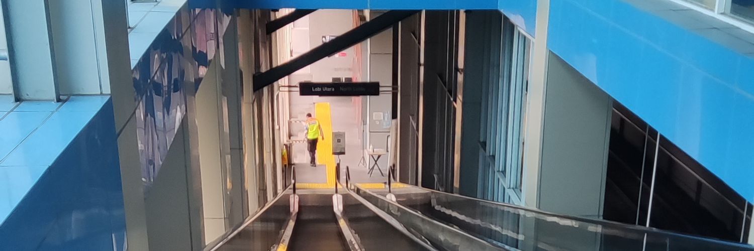 bumblebee 🫶 banner