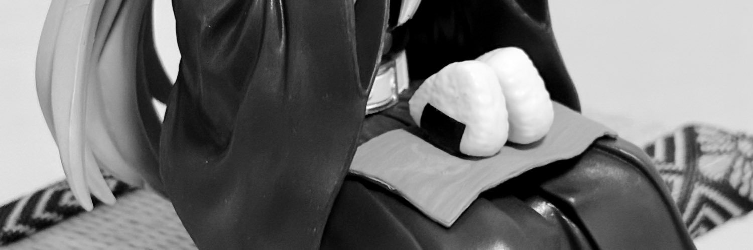 love__lsn's profile banner image