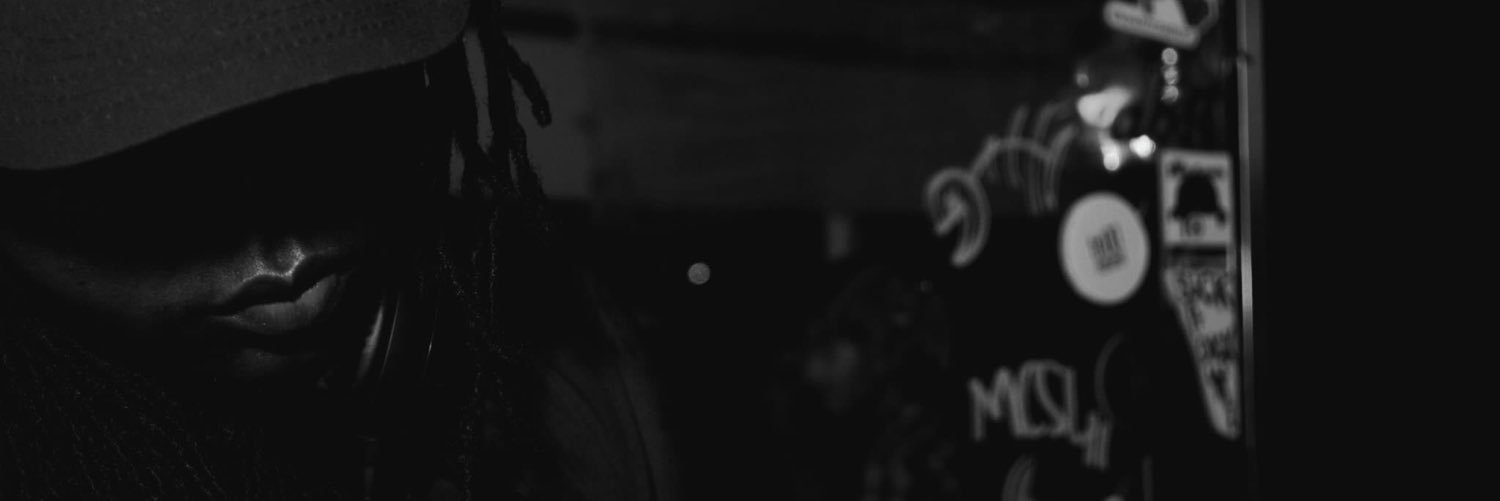 trillnatured's profile banner image