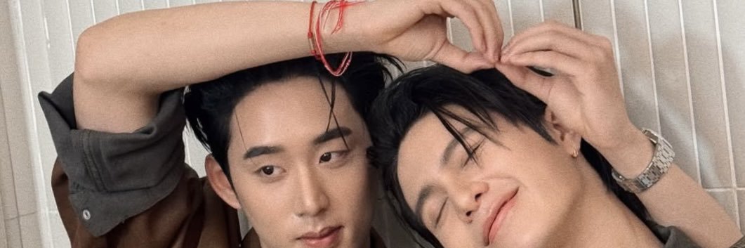 ᴊᴜɴᴇ 🎄 banner