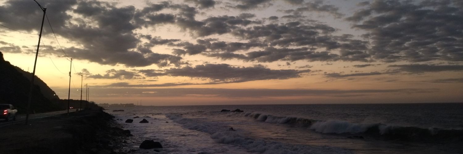 HenSaCA's profile banner image