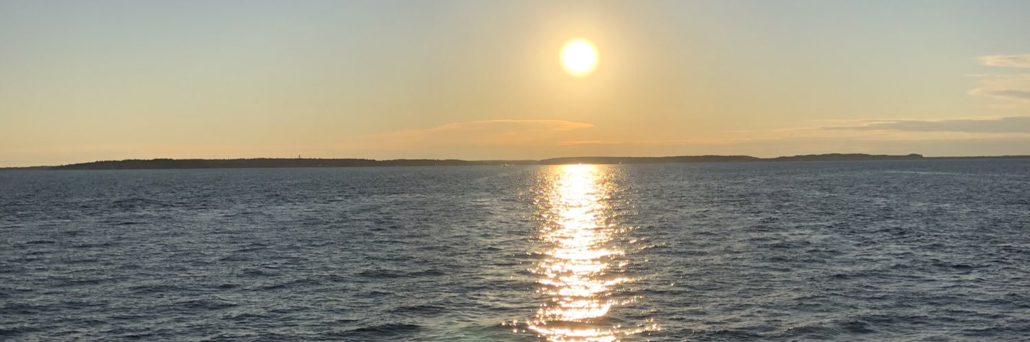 ab32334864's profile banner image