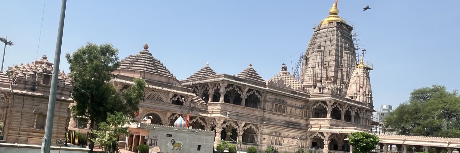 DhruviMehran's profile banner image