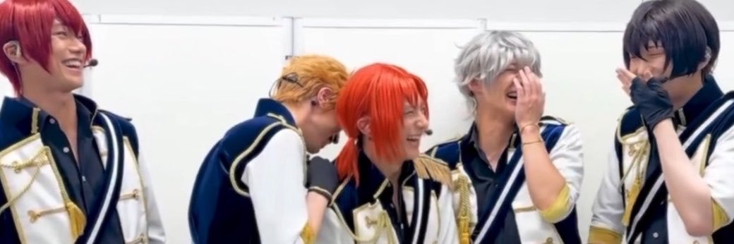 ___anise69's profile banner image