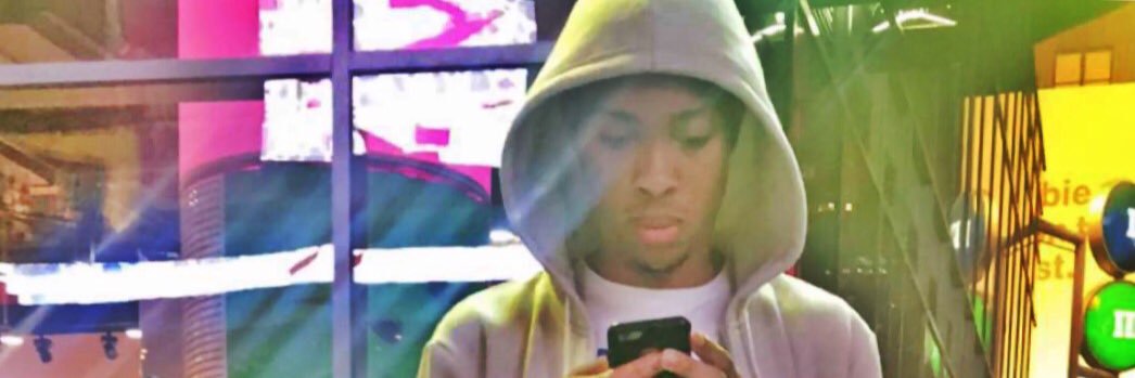 yo baby momma loves me banner