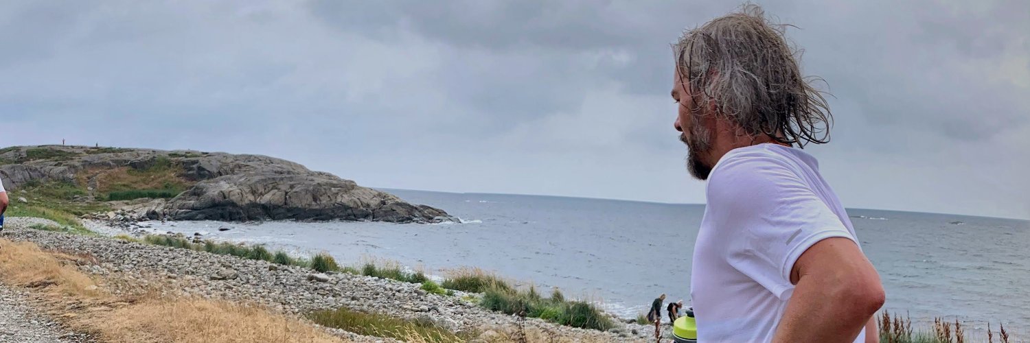 erjohnse's profile banner image