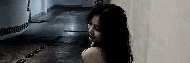 Lyna banner