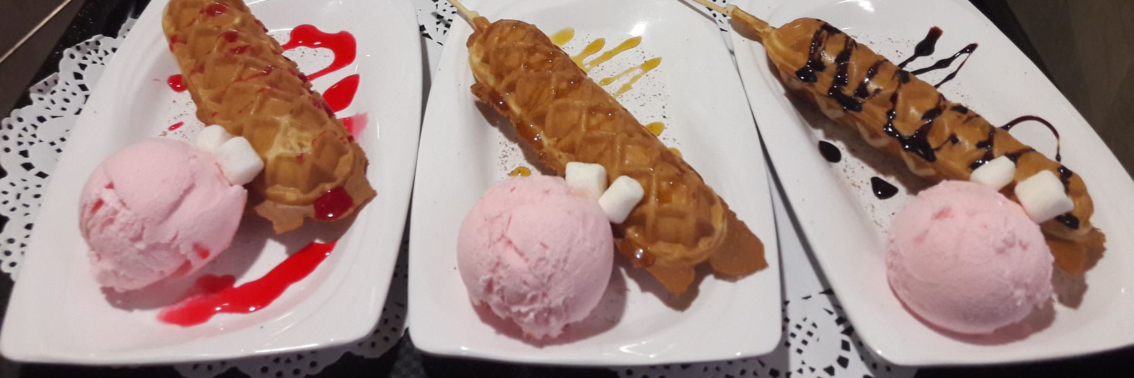 nikitawaffles's profile banner image