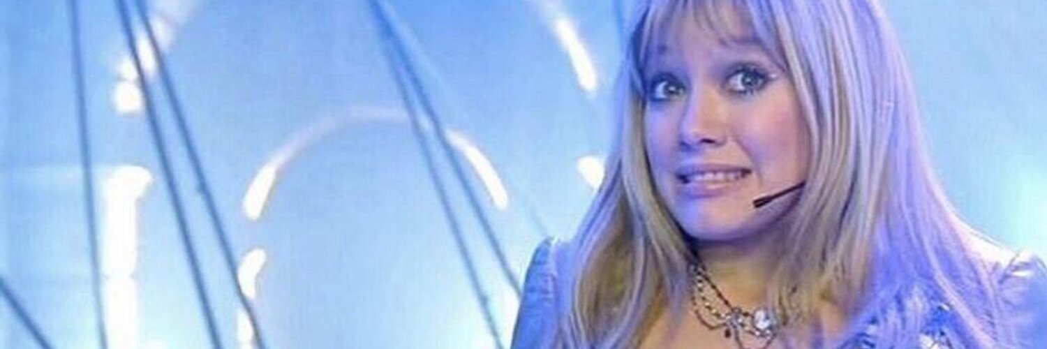 Lizzie McGuire Profile Banner