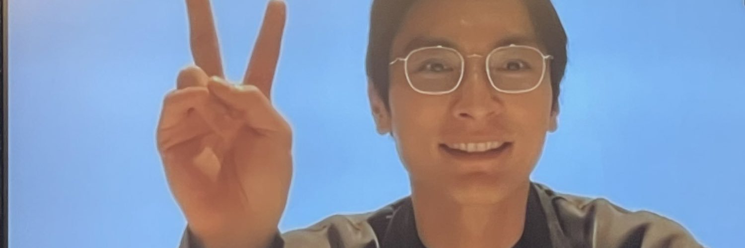 ozvnu's profile banner image