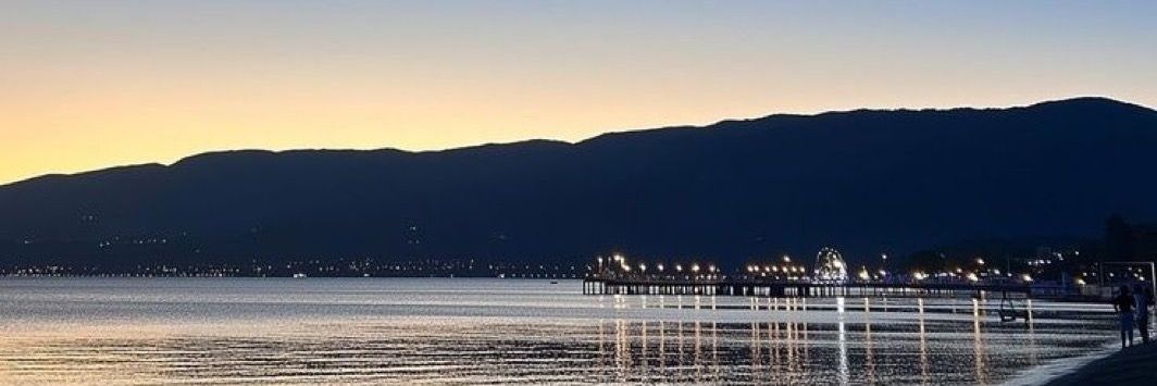 wisdomvsnaivety's profile banner image