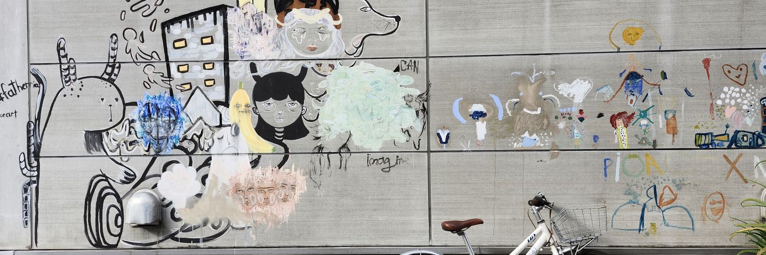 trac123's profile banner image