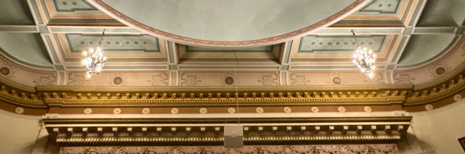 OperaChaser banner