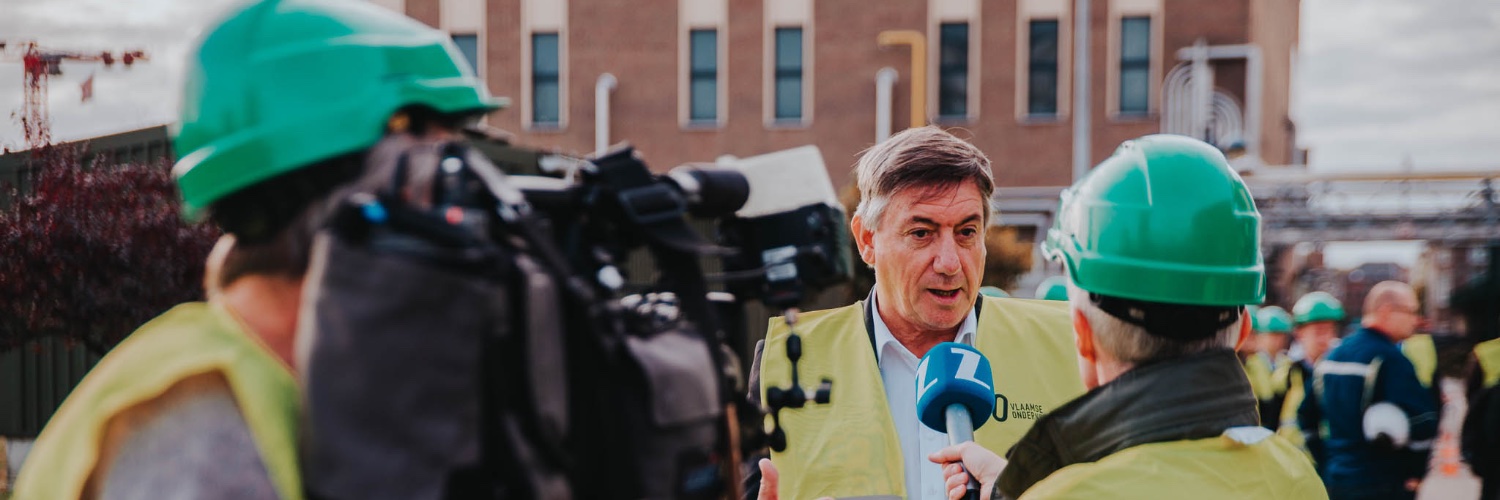 Jan Jambon's banner