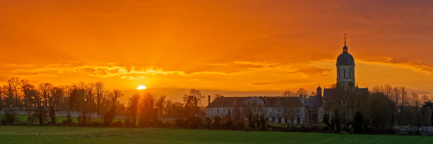 Abbaye de Mondaye banner