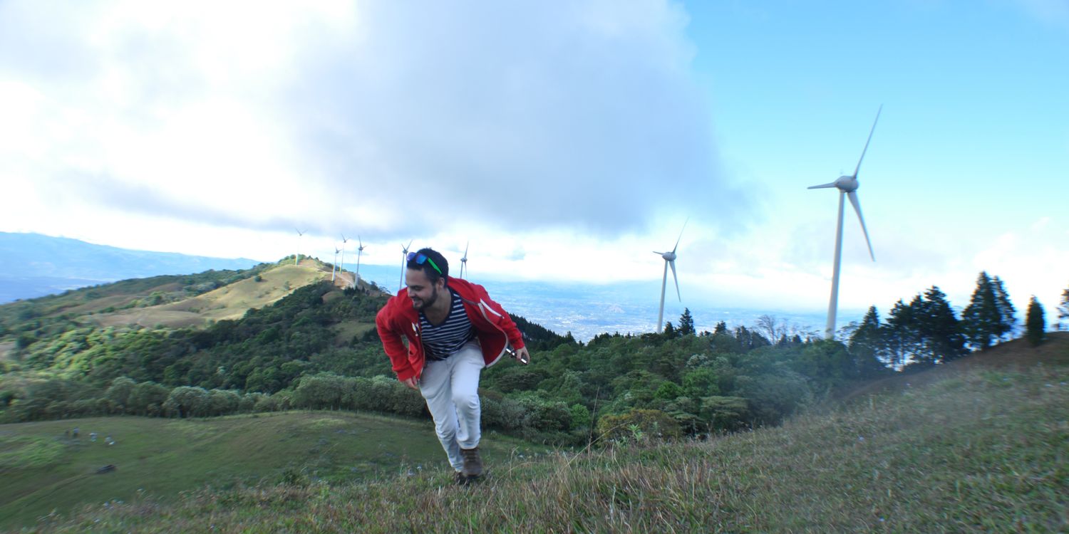 efraimsolis's profile banner image