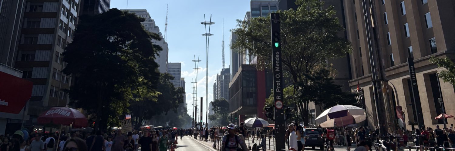 ɐuɐ banner