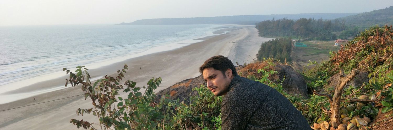 रविन्द्र उग्रसेन चौबे(मोदीजी का परिवार) banner