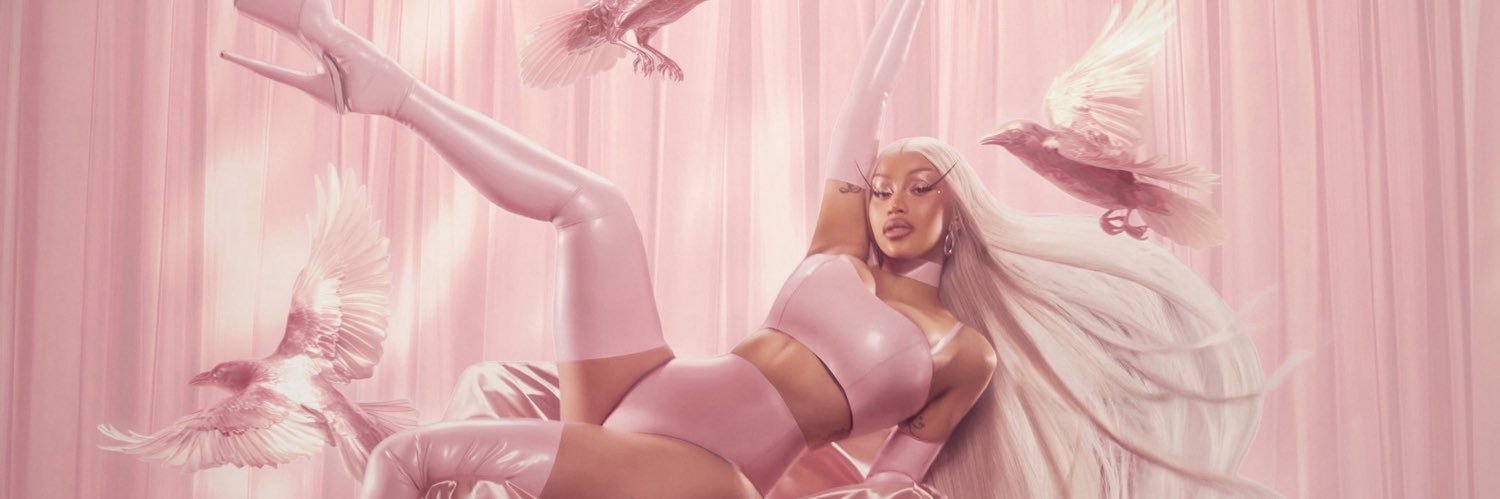 urcosmickittee's profile banner image